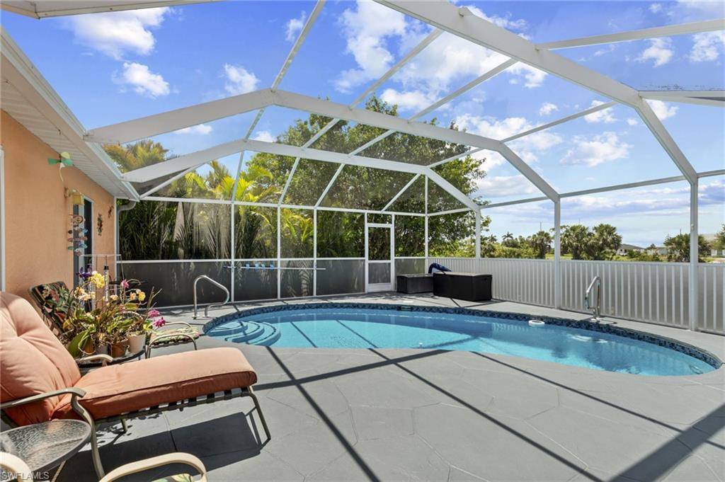 Cape Coral, FL 33909,338 NE 25th TER