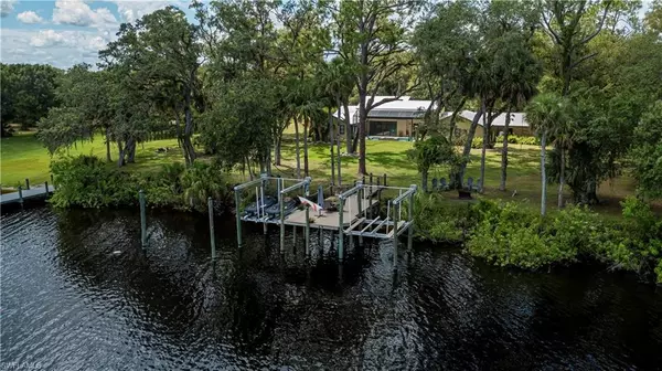 Fort Denaud, FL 33935,4230 Fort Denaud RD