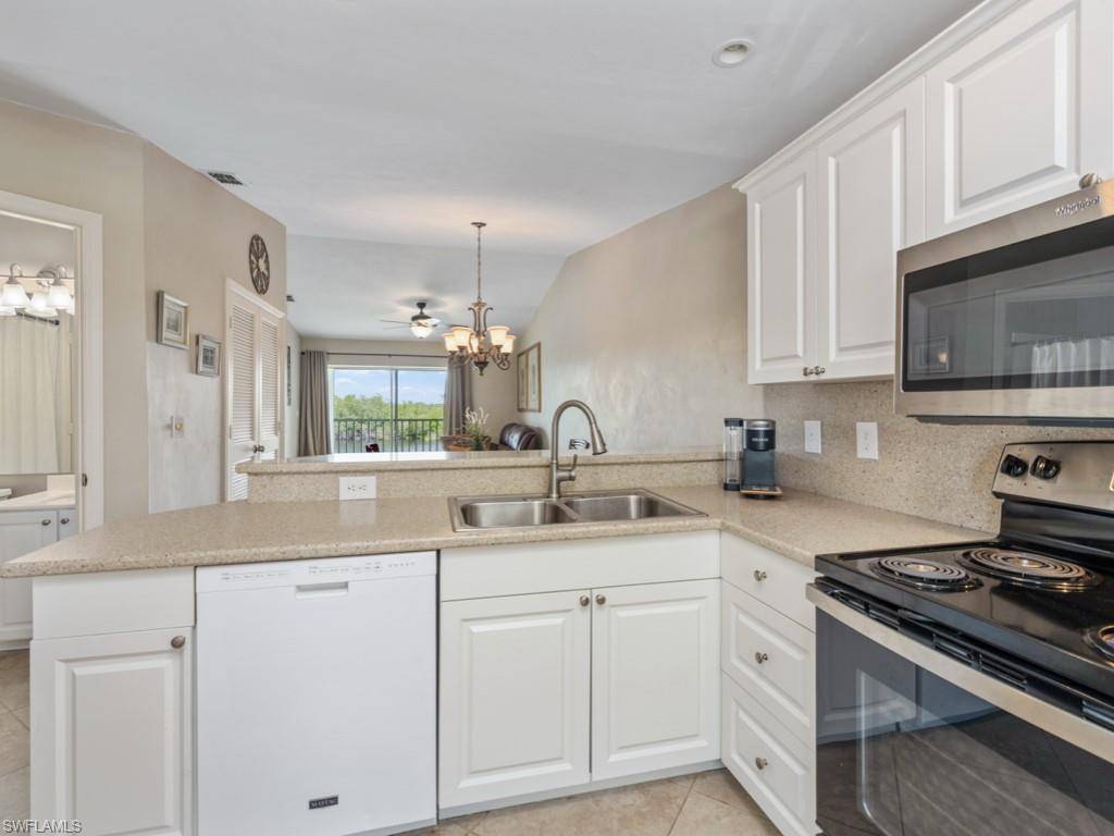 Naples, FL 34114,1315 Mainsail DR #1114
