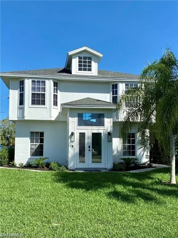 Naples, FL 34108,803 104th AVE N