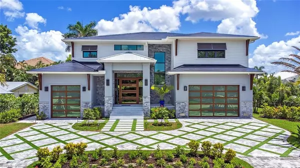 Naples, FL 34103,655 Parkview LN