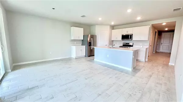 Babcock Ranch, FL 33982,17710 Shade Tree LOOP