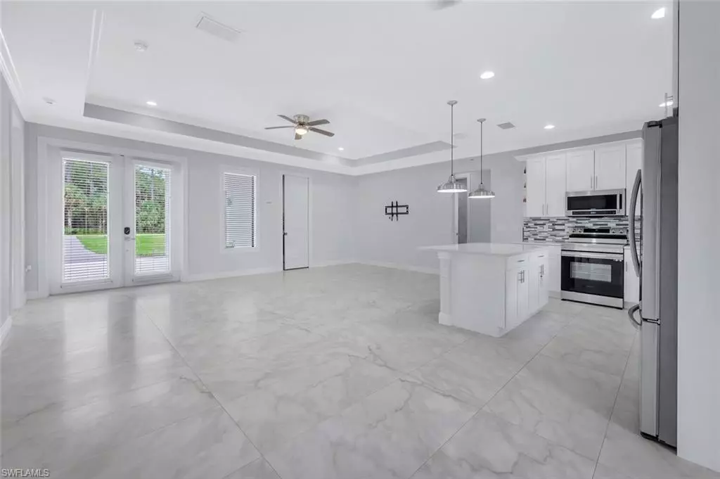 Naples, FL 34117,4447 26th AVE SE