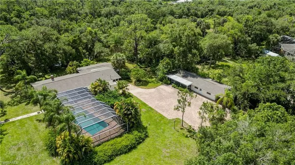 Alva, FL 33920,18220 Elmwood DR