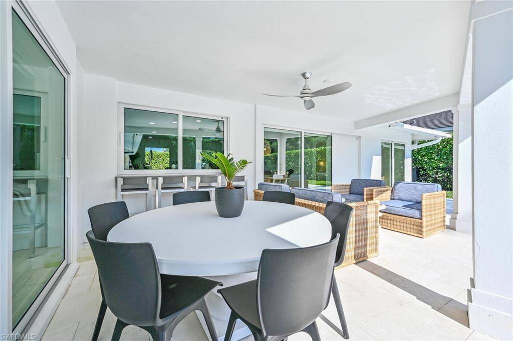 Naples, FL 34103,646 Park Shore DR