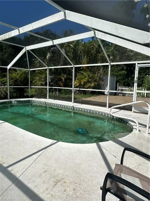 North Fort Myers, FL 33903,48 W North Shore AVE