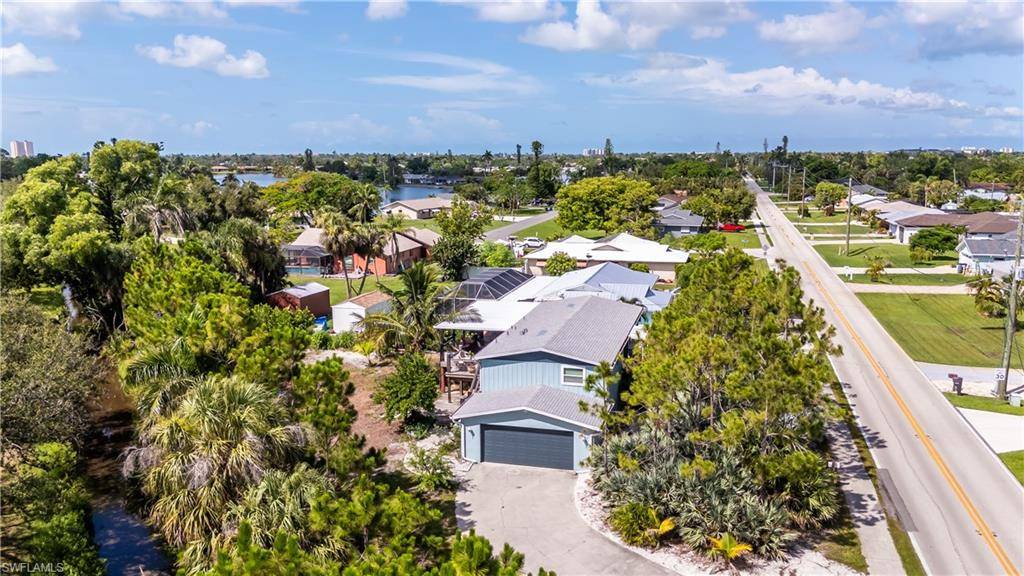 Fort Myers, FL 33908,12861 Iona RD