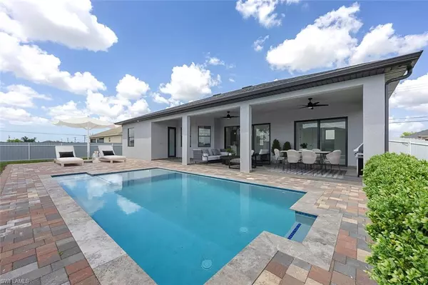 1609 Nelson RD N, Cape Coral, FL 33993