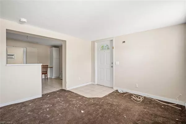 Naples, FL 34108,751 108th AVE N