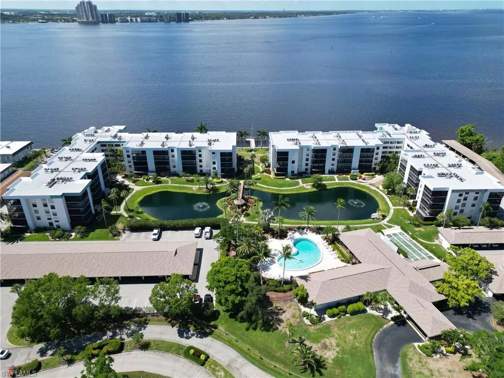 North Fort Myers, FL 33903,3460 N Key DR #407
