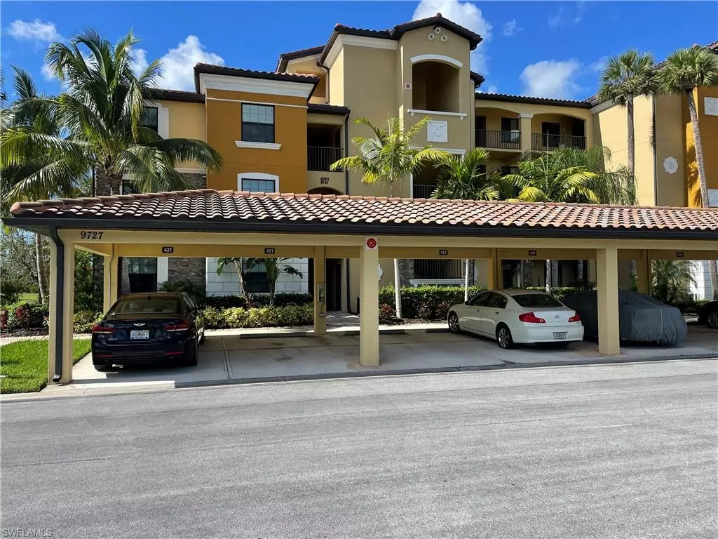 Naples, FL 34113,9727 Acqua CT #421