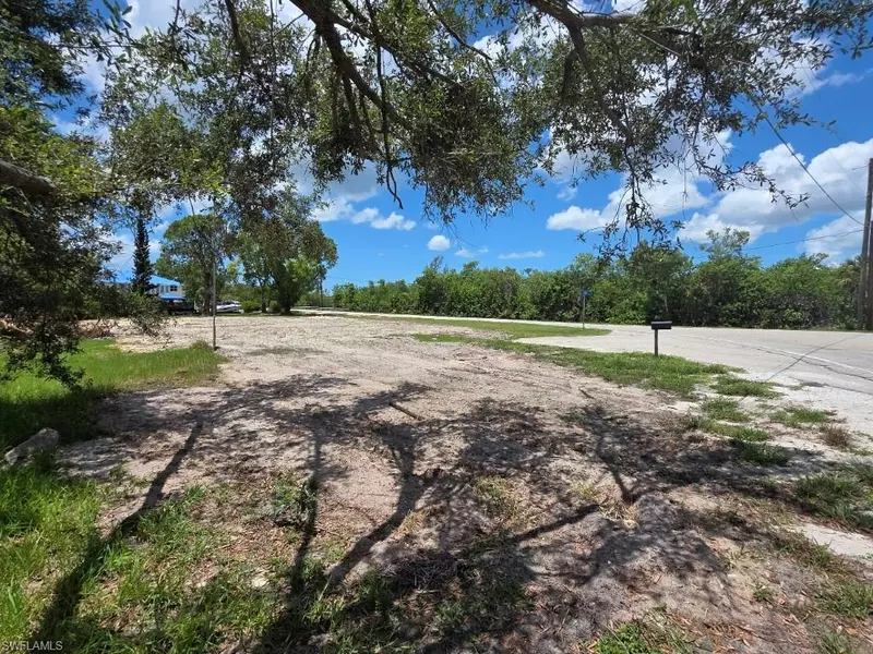 6477 Park RD, Fort Myers, FL 33908