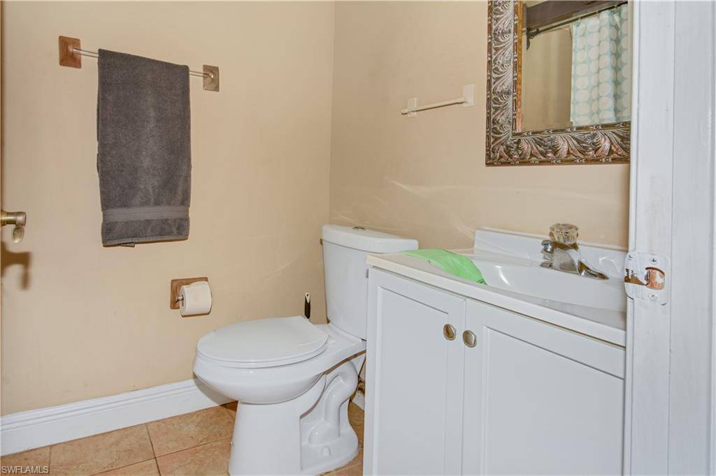 Naples, FL 34108,770 93rd AVE N