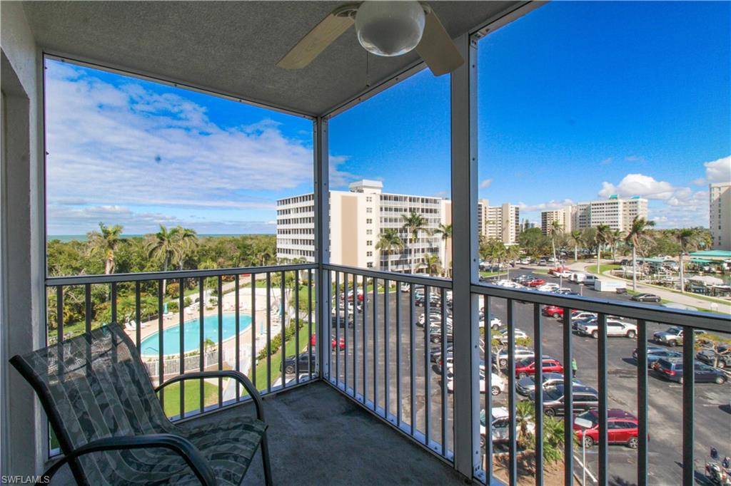 Naples, FL 34108,1 Bluebill AVE #501