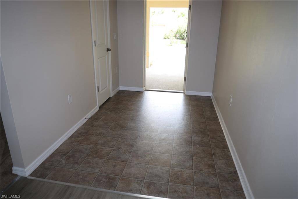 Cape Coral, FL 33990,1314 SE 22nd ST