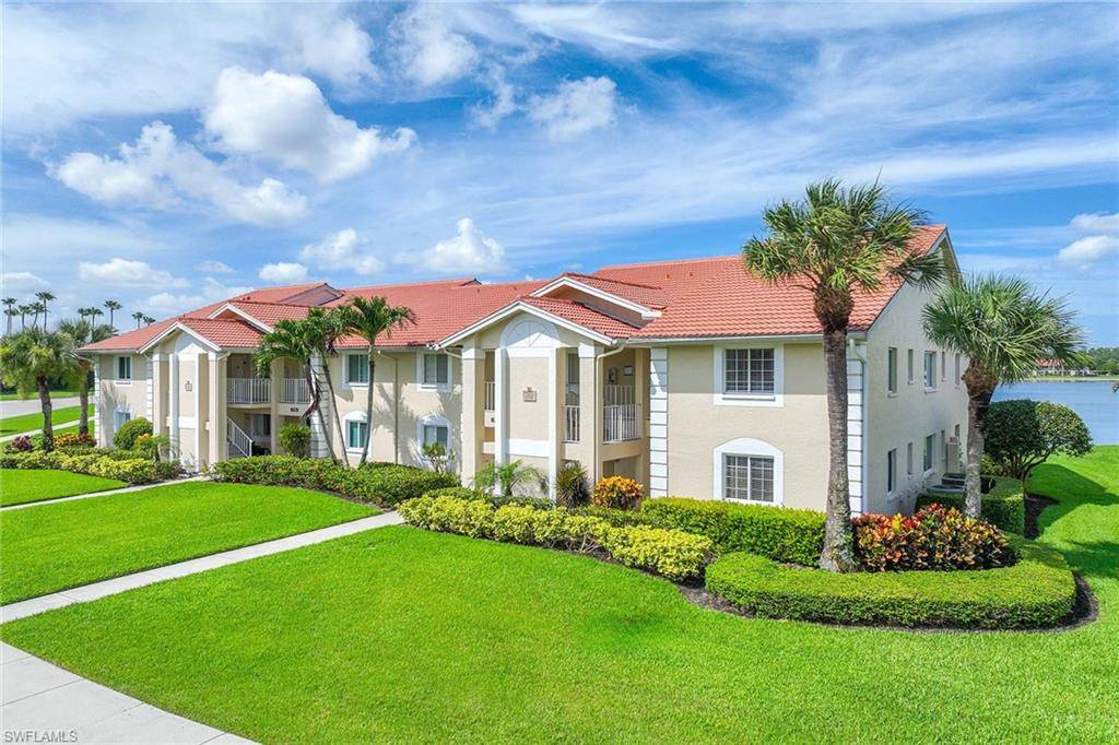 7784 Emerald CIR #O-203, Naples, FL 34109