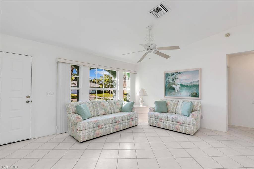 Cape Coral, FL 33904,213 SE 27th ST