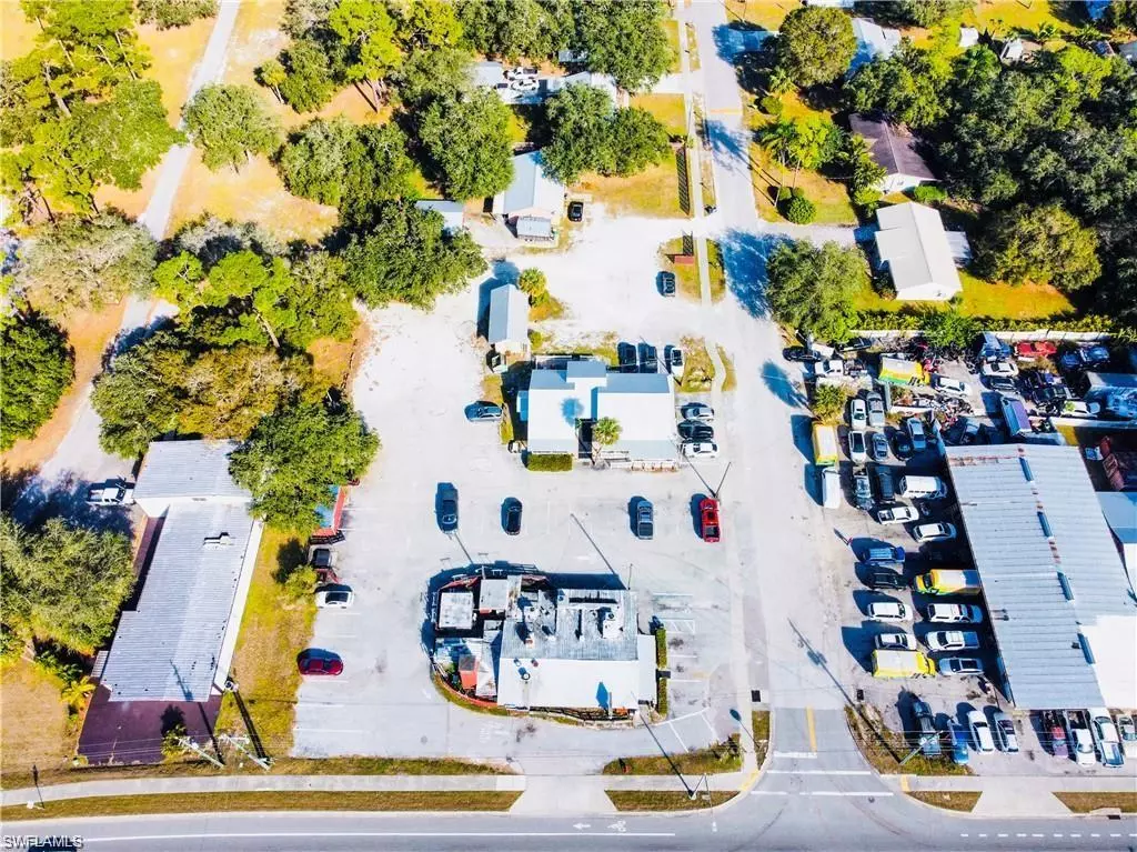 Labelle, FL 33935,480 W Hickpochee AVE