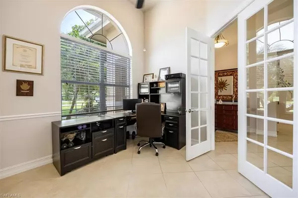 Naples, FL 34110,151 Fairway CIR