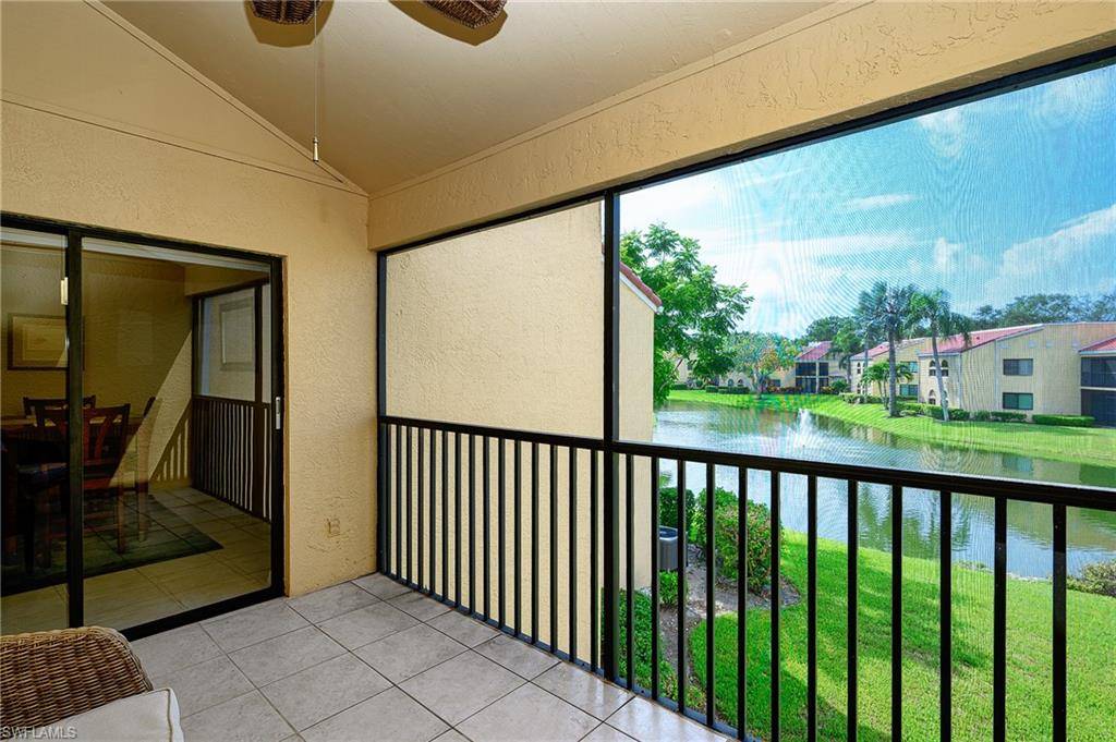 559 Beachwalk CIR #U-203, Naples, FL 34108
