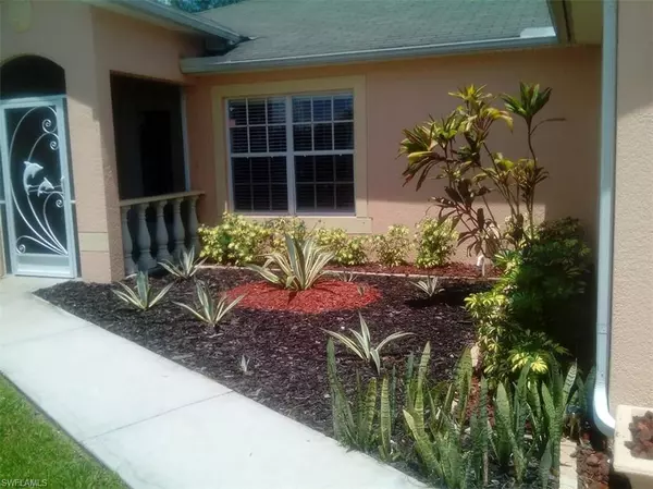 Lehigh Acres, FL 33936,902 McArthur AVE