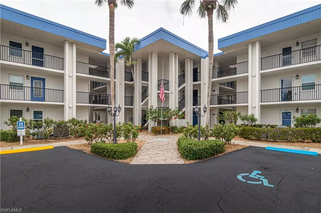 Fort Myers, FL 33907,1828 Pine Valley DR #201