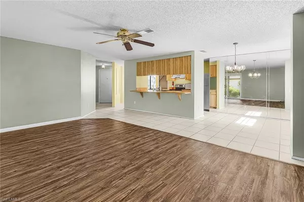 Naples, FL 34105,1313 Opuntia LN