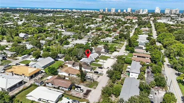 Naples, FL 34103,1336 Highlands DR