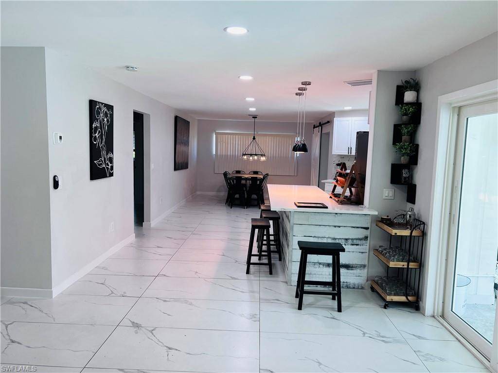 Naples, FL 34104,4439 Parrot AVE