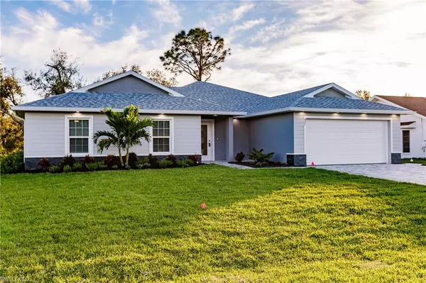 Cape Coral, FL 33990,627 SE 22nd TER