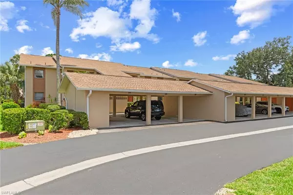 North Fort Myers, FL 33917,15320 Moonraker CT #206