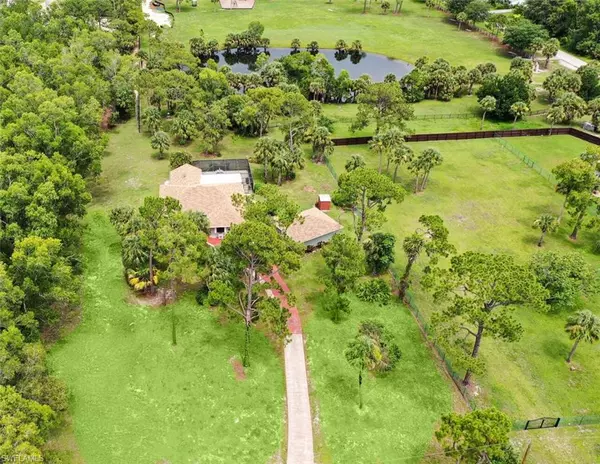 Naples, FL 34104,Address not disclosed