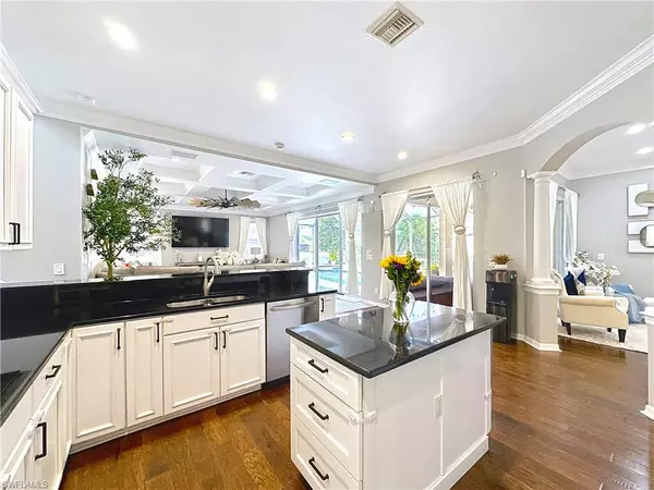 Fort Myers, FL 33905,3032 Via Rialto ST