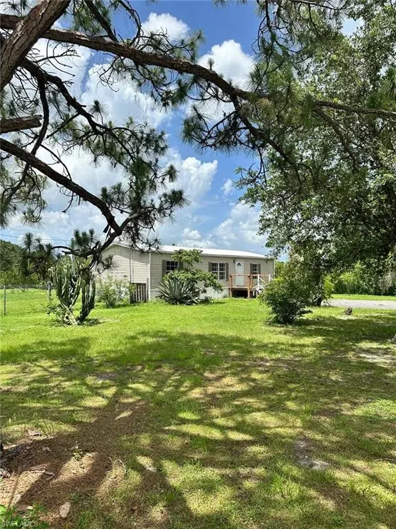 Clewiston, FL 33440,451 Bald Cypress