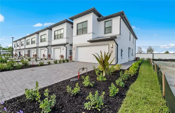 27836 Solis Grande DR, Bonita Springs, FL 34135