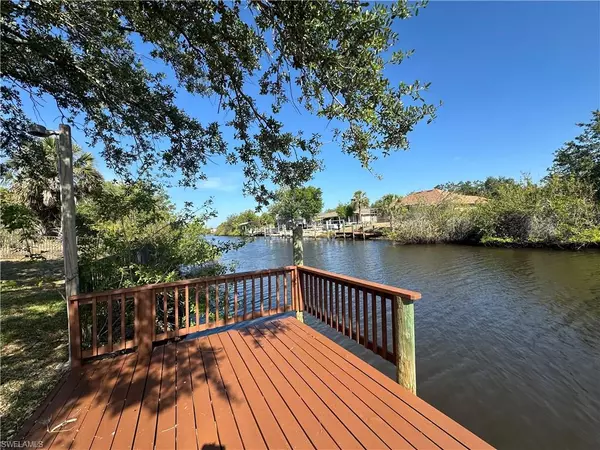 Port Charlotte, FL 33948,17356 Gulfspray CIR