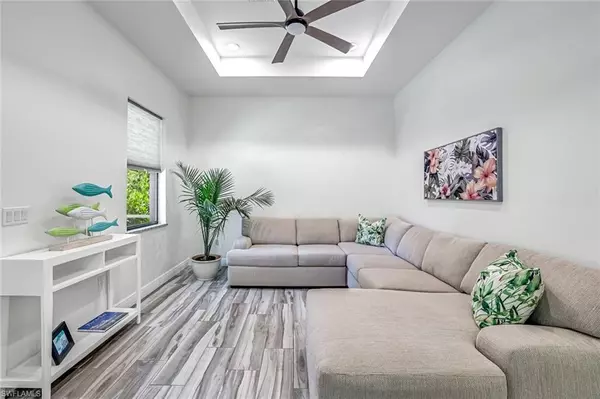 Naples, FL 34112,3980 Full Moon CT