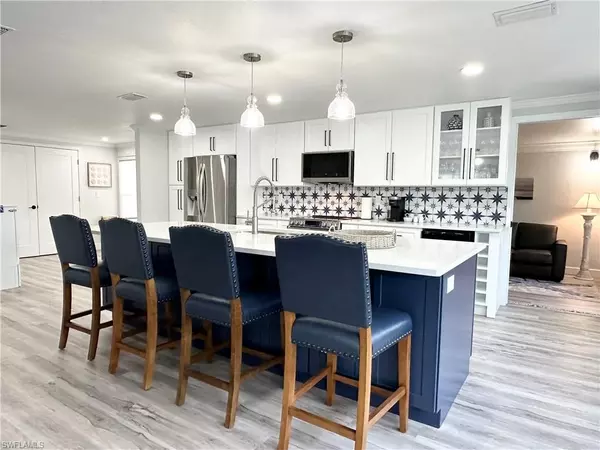 Fort Myers Beach, FL 33931,17921 Stevens BLVD