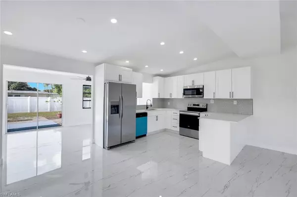 Fort Myers, FL 33907,2118 Aldridge AVE