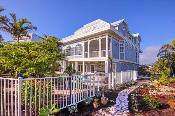 Sanibel, FL 33957,970 VICTORIA WAY