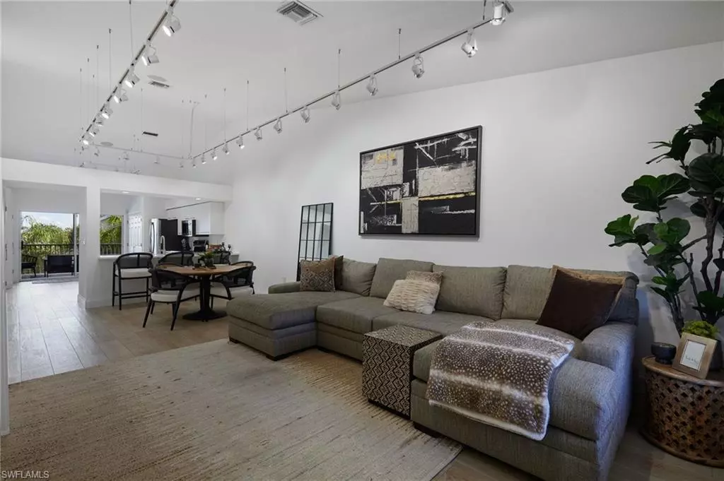 Bonita Springs, FL 34134,28871 Bermuda Lago CT #304