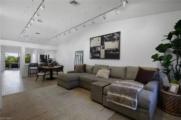 28871 Bermuda Lago CT #304, Bonita Springs, FL 34134