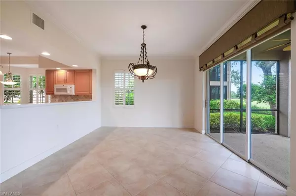Naples, FL 34119,798 Regency Reserve CIR #1101