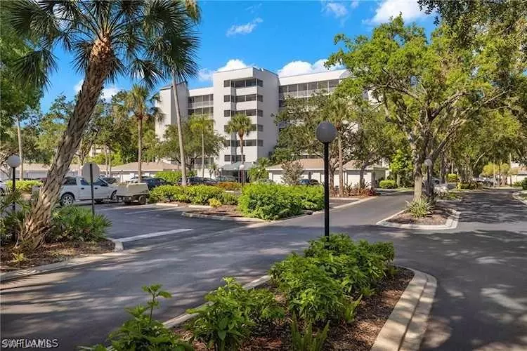 Naples, FL 34110,285 Naples Cove DR #1102