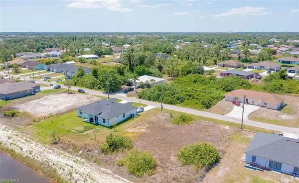 Lehigh Acres, FL 33973,2405/2407 ANSEL AVE S