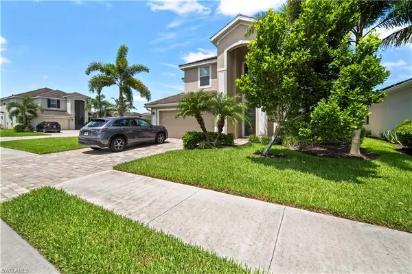 Fort Myers, FL 33916,4234 bluegrass DR