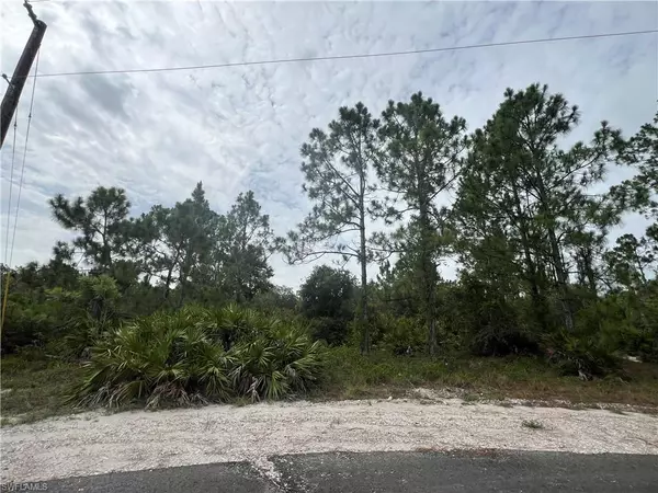 1868 Outpost CIR, Lehigh Acres, FL 33972