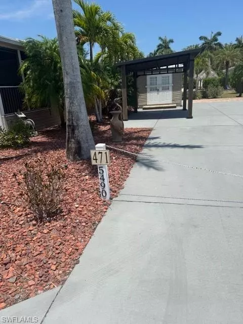 5490 Cypress Trail Resort CIR, Fort Myers, FL 33905