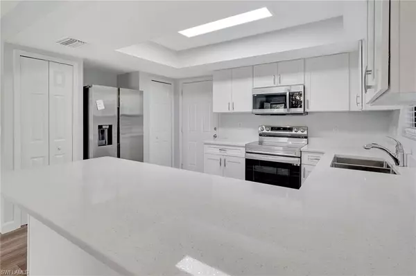 Fort Myers, FL 33908,13410 Heald LN #412