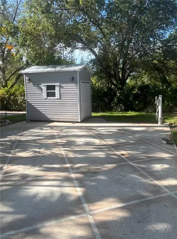 Naples, FL 34114,1558 Diamond Lake CIR